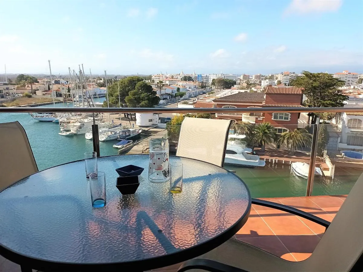 Global Immo 3360 Les Marines Garbi 4-2 Apartment Roses